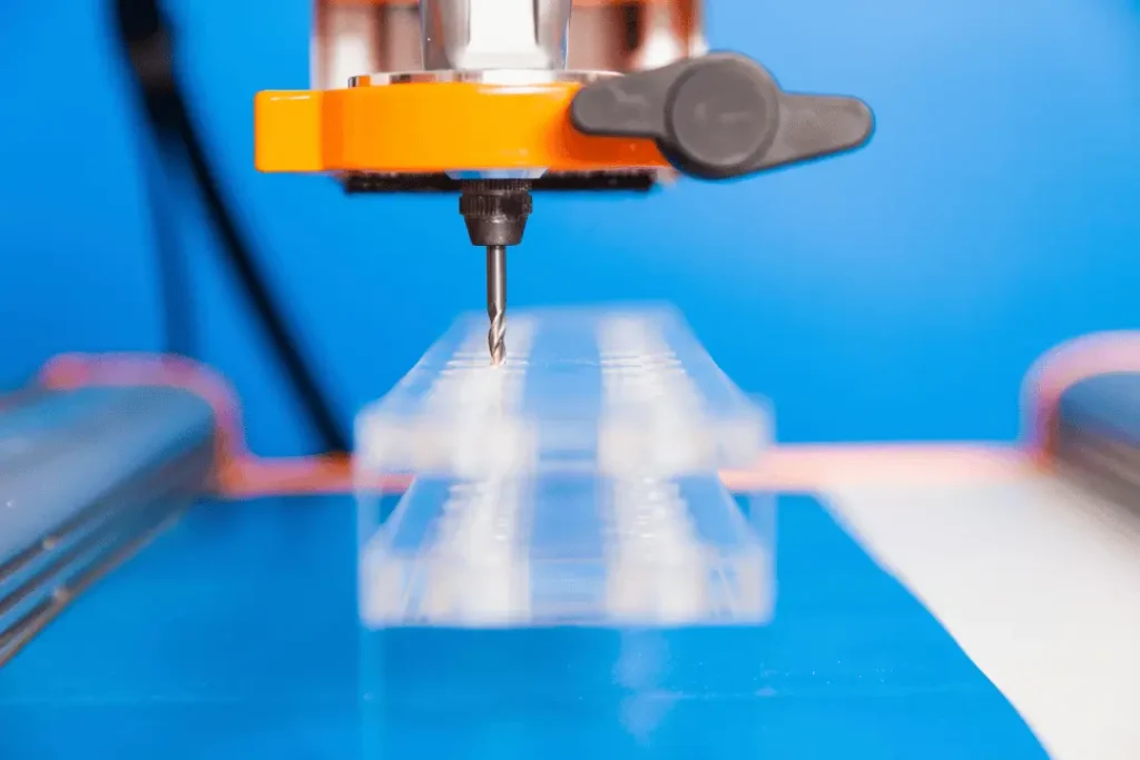 aplicacoes-do-corte-acrilico-com-router-cnc